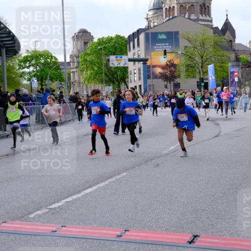 25.04.2026 - Das Zehntel Tim E. http://msf.ph/oto/9570644 25.04.2026 09:02:55 Ziel 1058, 1107, 1168, 1400, 1448, 1454, 2119, 2122, 2126, 2356, 2374, 2695, 2846, 3004, 3022, 3036, 3441, 3448, 3457, 3682 meine-sportfotos.de
