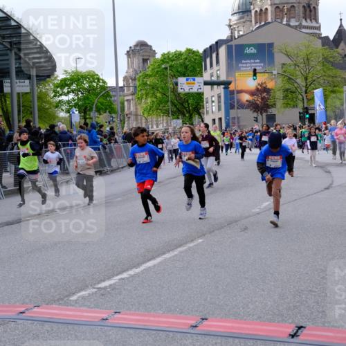 25.04.2026 - Das Zehntel Tim E. http://msf.ph/oto/9570646 25.04.2026 09:02:55 Ziel 1058, 1107, 1168, 1400, 1448, 1454, 2119, 2122, 2126, 2356, 2374, 2695, 2846, 3004, 3022, 3036, 3441, 3448, 3457, 3682 meine-sportfotos.de