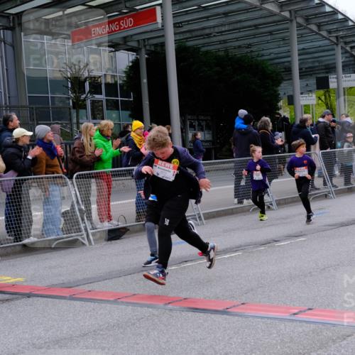 25.04.2026 - Das Zehntel Tim E. http://msf.ph/oto/9570709 25.04.2026 09:03:12 Ziel 1097, 1105, 1121, 1428, 1432, 1437, 1703, 1705, 1706, 1911, 1925, 2114, 2215, 2230, 2231, 2245, 2355, 2449, 2456, 2503, 2855, 2948, 2965, 3132, 3266, 3268, 3288, 3295, 3734, 3746, 3764, 3769, 3818, 3821 meine-sportfotos.de