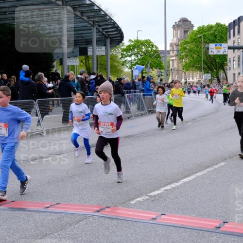 25.04.2026 - Das Zehntel Tim E. http://msf.ph/oto/9570723 25.04.2026 09:03:18 Ziel 1432, 1437, 1864, 1876, 1911, 1925, 2212, 2215, 2231, 3347, 3366, 3386, 3388, 3478, 3482, 3728, 3818, 3821 meine-sportfotos.de