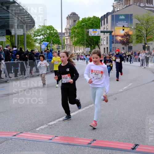 25.04.2026 - Das Zehntel Tim E. http://msf.ph/oto/9570729 25.04.2026 09:03:18 Ziel 1432, 1437, 1864, 1876, 1911, 1925, 2212, 2215, 2231, 3347, 3366, 3386, 3388, 3478, 3482, 3728, 3818, 3821 meine-sportfotos.de