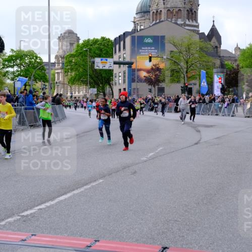 25.04.2026 - Das Zehntel Tim E. http://msf.ph/oto/9570731 25.04.2026 09:03:19 Ziel 1437, 1864, 1876, 1911, 1925, 2212, 2215, 2231, 3321, 3347, 3366, 3386, 3388, 3478, 3482, 3728, 3818, 3821 meine-sportfotos.de