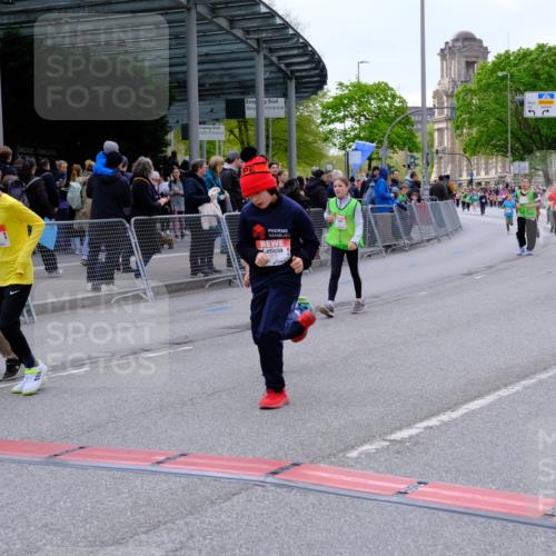 25.04.2026 - Das Zehntel Tim E. http://msf.ph/oto/9570743 25.04.2026 09:03:21 Ziel 1864, 1876, 1911, 1925, 2212, 2215, 2231, 3321, 3347, 3366, 3386, 3388, 3478, 3482, 3728 meine-sportfotos.de