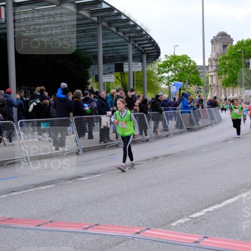 25.04.2026 - Das Zehntel Tim E. http://msf.ph/oto/9570749 25.04.2026 09:03:23 Ziel 1864, 1876, 2212, 2215, 2231, 2403, 3050, 3056, 3321, 3325, 3347, 3366, 3386, 3388, 3478, 3482, 3728 meine-sportfotos.de