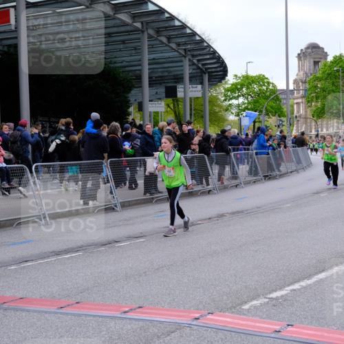 25.04.2026 - Das Zehntel Tim E. http://msf.ph/oto/9570750 25.04.2026 09:03:23 Ziel 1864, 1876, 2212, 2215, 2231, 2403, 3050, 3056, 3321, 3325, 3347, 3366, 3386, 3388, 3478, 3482, 3728 meine-sportfotos.de