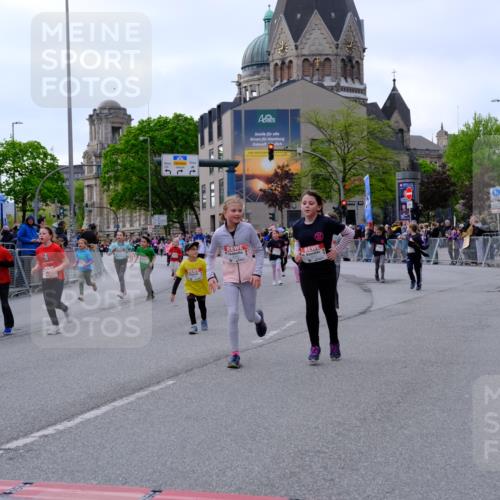 25.04.2026 - Das Zehntel Tim E. http://msf.ph/oto/9570760 25.04.2026 09:03:27 Ziel 1864, 1876, 2403, 2569, 2576, 2706, 3050, 3056, 3321, 3325, 3347, 3366, 3749, 3763, 3792 meine-sportfotos.de