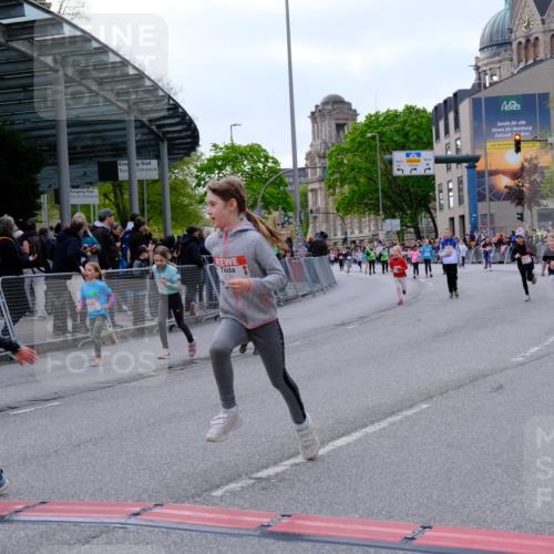25.04.2026 - Das Zehntel Tim E. http://msf.ph/oto/9570783 25.04.2026 09:03:30 Ziel 1663, 2403, 2569, 2576, 2706, 3013, 3018, 3031, 3035, 3050, 3056, 3057, 3262, 3321, 3325, 3749, 3763, 3792 meine-sportfotos.de