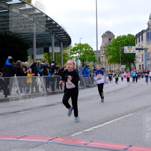 25.04.2026 - Das Zehntel Tim E. http://msf.ph/oto/9570811 25.04.2026 09:03:37 Ziel 1062, 1623, 1663, 1933, 2569, 2576, 3013, 3018, 3031, 3035, 3057, 3262, 3749, 3763, 3792 meine-sportfotos.de