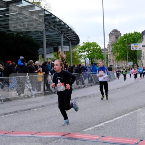 25.04.2026 - Das Zehntel Tim E. http://msf.ph/oto/9570814 25.04.2026 09:03:38 Ziel 1062, 1623, 1663, 1933, 3013, 3018, 3031, 3035, 3057, 3262, 3749, 3763 meine-sportfotos.de