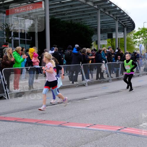 25.04.2026 - Das Zehntel Tim E. http://msf.ph/oto/9570825 25.04.2026 09:03:45 Ziel 1062, 1228, 1419, 1439, 1623, 2397, 2923, 2996, 3727 meine-sportfotos.de