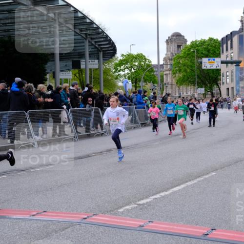 25.04.2026 - Das Zehntel Tim E. http://msf.ph/oto/9570827 25.04.2026 09:03:46 Ziel 1063, 1068, 1228, 1419, 1439, 1623, 2397, 2923, 2996, 3727 meine-sportfotos.de