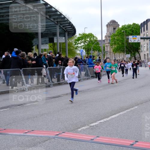25.04.2026 - Das Zehntel Tim E. http://msf.ph/oto/9570828 25.04.2026 09:03:46 Ziel 1063, 1068, 1228, 1419, 1439, 1623, 2397, 2923, 2996, 3727 meine-sportfotos.de