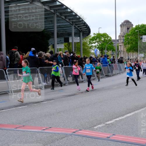 25.04.2026 - Das Zehntel Tim E. http://msf.ph/oto/9570836 25.04.2026 09:03:48 Ziel 1063, 1068, 1228, 1419, 1439, 1661, 2397, 2923, 2996, 2997, 3727 meine-sportfotos.de