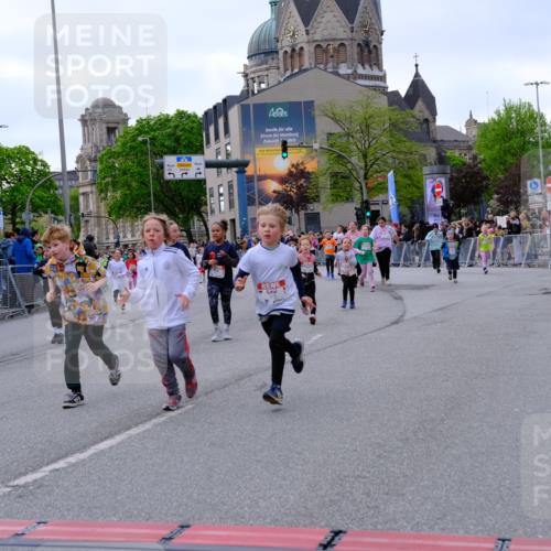 25.04.2026 - Das Zehntel Tim E. http://msf.ph/oto/9570846 25.04.2026 09:03:54 Ziel 1063, 1068, 1228, 1439, 1661, 2018, 2397, 2997, 3007, 3024, 3459, 3504, 3727, 3740, 3880 meine-sportfotos.de