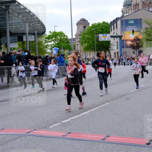 25.04.2026 - Das Zehntel Tim E. http://msf.ph/oto/9570860 25.04.2026 09:03:57 Ziel 1063, 1068, 1439, 1661, 1835, 1860, 2018, 2440, 2578, 2588, 2997, 3007, 3014, 3024, 3442, 3446, 3451, 3459, 3504, 3727, 3740, 3865, 3867, 3880 meine-sportfotos.de