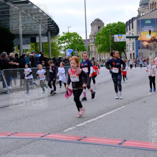 25.04.2026 - Das Zehntel Tim E. http://msf.ph/oto/9570862 25.04.2026 09:03:57 Ziel 1063, 1068, 1439, 1661, 1835, 1860, 2018, 2440, 2578, 2588, 2997, 3007, 3014, 3024, 3442, 3446, 3451, 3459, 3504, 3727, 3740, 3865, 3867, 3880 meine-sportfotos.de