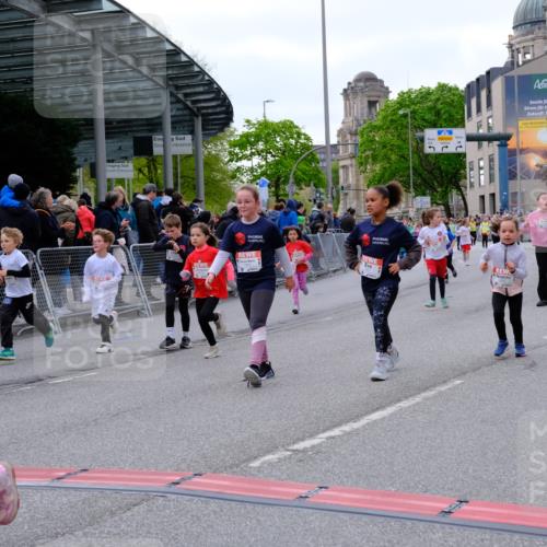 25.04.2026 - Das Zehntel Tim E. http://msf.ph/oto/9570869 25.04.2026 09:03:58 Ziel 1063, 1068, 1661, 1835, 1860, 2018, 2440, 2578, 2588, 2893, 2997, 3007, 3014, 3024, 3162, 3442, 3446, 3451, 3459, 3504, 3740, 3865, 3867, 3880 meine-sportfotos.de