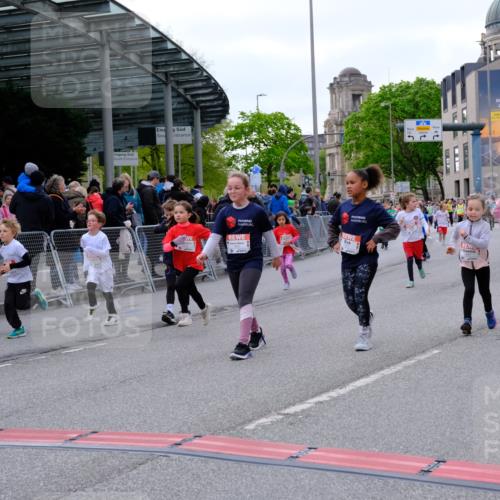 25.04.2026 - Das Zehntel Tim E. http://msf.ph/oto/9570870 25.04.2026 09:03:58 Ziel 1063, 1068, 1661, 1835, 1860, 2018, 2440, 2578, 2588, 2893, 2997, 3007, 3014, 3024, 3162, 3442, 3446, 3451, 3459, 3504, 3740, 3865, 3867, 3880 meine-sportfotos.de