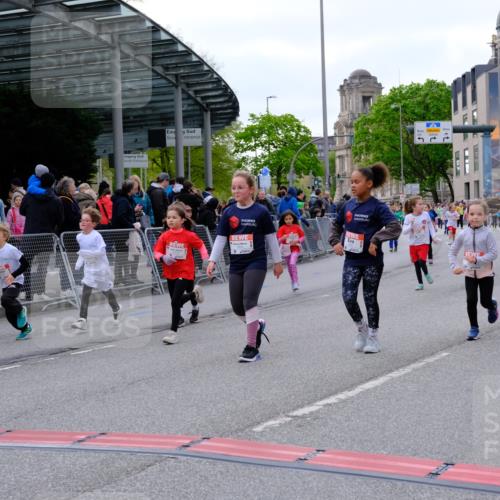 25.04.2026 - Das Zehntel Tim E. http://msf.ph/oto/9570871 25.04.2026 09:03:58 Ziel 1063, 1068, 1661, 1835, 1860, 2018, 2440, 2578, 2588, 2893, 2997, 3007, 3014, 3024, 3162, 3442, 3446, 3451, 3459, 3504, 3740, 3865, 3867, 3880 meine-sportfotos.de