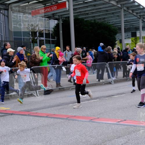 25.04.2026 - Das Zehntel Tim E. http://msf.ph/oto/9570876 25.04.2026 09:03:59 Ziel 1661, 1785, 1835, 1860, 2018, 2440, 2487, 2578, 2588, 2893, 2934, 2997, 3007, 3014, 3024, 3162, 3442, 3446, 3451, 3459, 3504, 3740, 3865, 3867, 3880 meine-sportfotos.de