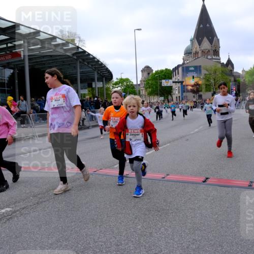 25.04.2026 - Das Zehntel Tim E. http://msf.ph/oto/9570894 25.04.2026 09:04:05 Ziel 1497, 1785, 1793, 1835, 1860, 2346, 2358, 2440, 2487, 2578, 2588, 2839, 2842, 2893, 2934, 3007, 3014, 3162, 3364, 3389, 3442, 3446, 3451, 3740, 3809, 3810, 3860, 3865, 3867, 3881, 3885 meine-sportfotos.de