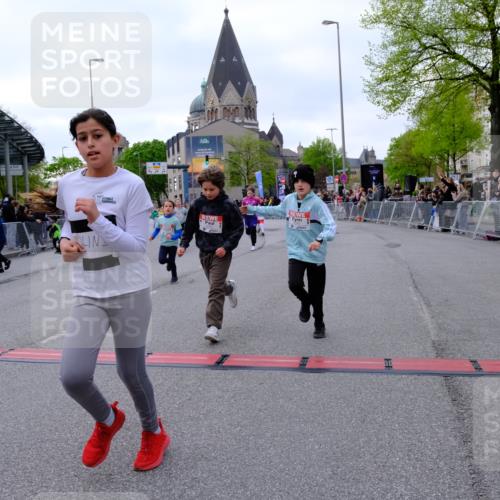 25.04.2026 - Das Zehntel Tim E. http://msf.ph/oto/9570902 25.04.2026 09:04:07 Ziel 1392, 1497, 1785, 1793, 1835, 1860, 2194, 2346, 2358, 2440, 2487, 2578, 2588, 2839, 2842, 2893, 2934, 3014, 3162, 3364, 3389, 3442, 3446, 3451, 3809, 3810, 3860, 3865, 3867, 3881, 3885 meine-sportfotos.de