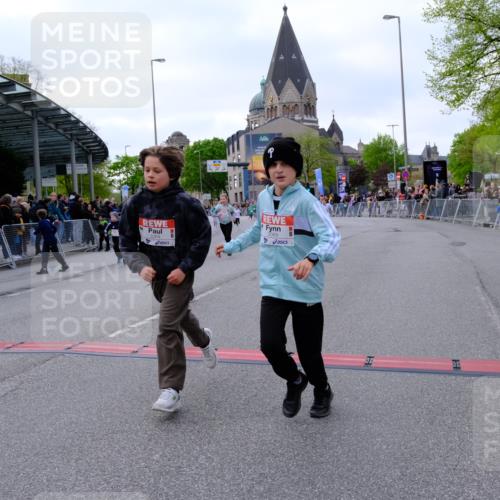 25.04.2026 - Das Zehntel Tim E. http://msf.ph/oto/9570908 25.04.2026 09:04:07 Ziel 1392, 1497, 1785, 1793, 1835, 1860, 2194, 2346, 2358, 2440, 2487, 2578, 2588, 2839, 2842, 2893, 2934, 3014, 3162, 3364, 3389, 3442, 3446, 3451, 3809, 3810, 3860, 3865, 3867, 3881, 3885 meine-sportfotos.de