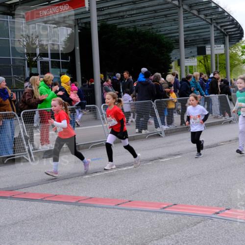25.04.2026 - Das Zehntel Tim E. http://msf.ph/oto/9570923 25.04.2026 09:04:16 Ziel 1226, 1392, 1480, 1809, 2194, 2346, 2386, 2432, 2534, 2551, 2597, 2666, 3680, 3733, 3809, 3810, 3885 meine-sportfotos.de