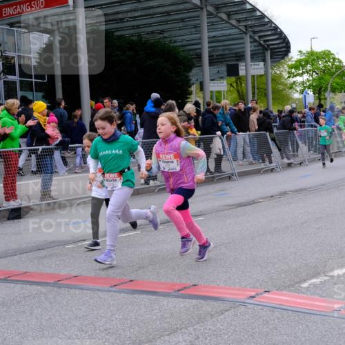 25.04.2026 - Das Zehntel Tim E. http://msf.ph/oto/9570927 25.04.2026 09:04:17 Ziel 1226, 1392, 1480, 1809, 2194, 2386, 2432, 2534, 2551, 2597, 2666, 3299, 3680, 3733, 3809, 3810 meine-sportfotos.de