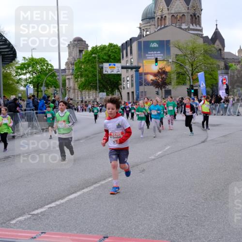 25.04.2026 - Das Zehntel Tim E. http://msf.ph/oto/9570938 25.04.2026 09:04:19 Ziel 1226, 1353, 1480, 1809, 1960, 1980, 1982, 2386, 2432, 2534, 2551, 2597, 2666, 2700, 3150, 3299, 3680, 3733 meine-sportfotos.de