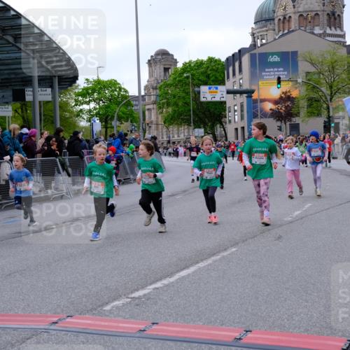 25.04.2026 - Das Zehntel Tim E. http://msf.ph/oto/9570962 25.04.2026 09:04:26 Ziel 1353, 1479, 1480, 1496, 1500, 1502, 1960, 1980, 1982, 2362, 2370, 2381, 2400, 2414, 2427, 2430, 2431, 2597, 2666, 2700, 3150, 3299, 3671, 3906 meine-sportfotos.de