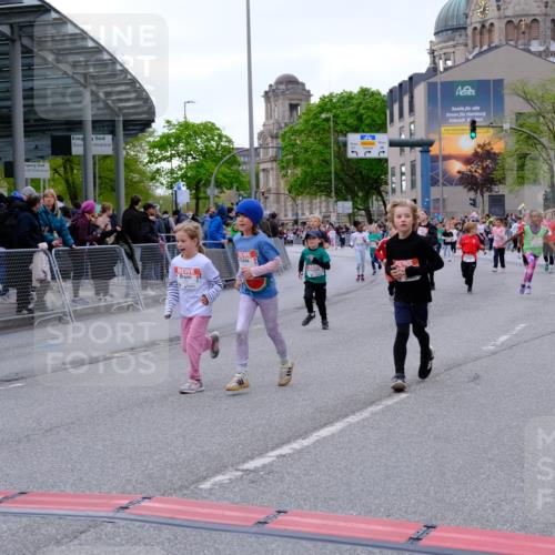 25.04.2026 - Das Zehntel Tim E. http://msf.ph/oto/9570981 25.04.2026 09:04:29 Ziel 1353, 1479, 1496, 1500, 1502, 1934, 1960, 1980, 1982, 2362, 2370, 2381, 2400, 2414, 2427, 2430, 2431, 2700, 3150, 3279, 3299, 3671, 3892, 3906 meine-sportfotos.de