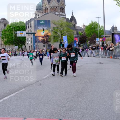 25.04.2026 - Das Zehntel Tim E. http://msf.ph/oto/9571022 25.04.2026 09:04:39 Ziel 1076, 1443, 1472, 1647, 1932, 1934, 2377, 2536, 2586, 2593, 2612, 2804, 2807, 3012, 3279, 3449, 3450, 3892, 3947, 3979, 4036 meine-sportfotos.de