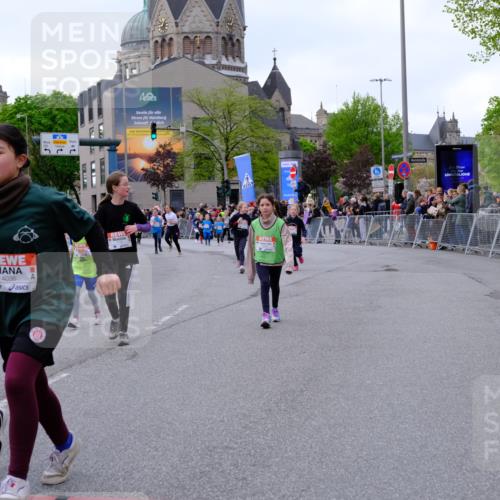 25.04.2026 - Das Zehntel Tim E. http://msf.ph/oto/9571028 25.04.2026 09:04:43 Ziel 1076, 1082, 1241, 1443, 1647, 1732, 2183, 2371, 2377, 2536, 2586, 2593, 2612, 2804, 2807, 3012, 3058, 3320, 3449, 3450, 3947, 3979, 4036 meine-sportfotos.de