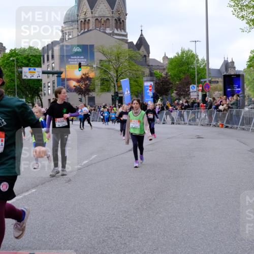 25.04.2026 - Das Zehntel Tim E. http://msf.ph/oto/9571029 25.04.2026 09:04:43 Ziel 1076, 1082, 1241, 1443, 1647, 1732, 2183, 2371, 2377, 2536, 2586, 2593, 2612, 2804, 2807, 3012, 3058, 3320, 3449, 3450, 3947, 3979, 4036 meine-sportfotos.de