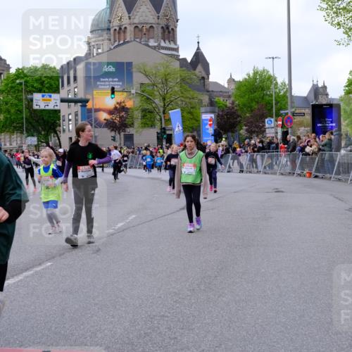 25.04.2026 - Das Zehntel Tim E. http://msf.ph/oto/9571030 25.04.2026 09:04:44 Ziel 1076, 1082, 1241, 1443, 1647, 1732, 2183, 2371, 2377, 2536, 2586, 2593, 2612, 2804, 2807, 3058, 3063, 3320, 3449, 3450, 3947, 3979, 4036 meine-sportfotos.de