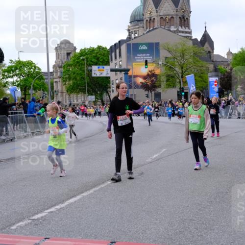 25.04.2026 - Das Zehntel Tim E. http://msf.ph/oto/9571034 25.04.2026 09:04:44 Ziel 1076, 1082, 1241, 1443, 1647, 1732, 2183, 2371, 2377, 2536, 2586, 2593, 2612, 2804, 2807, 3058, 3063, 3320, 3449, 3450, 3947, 3979, 4036 meine-sportfotos.de