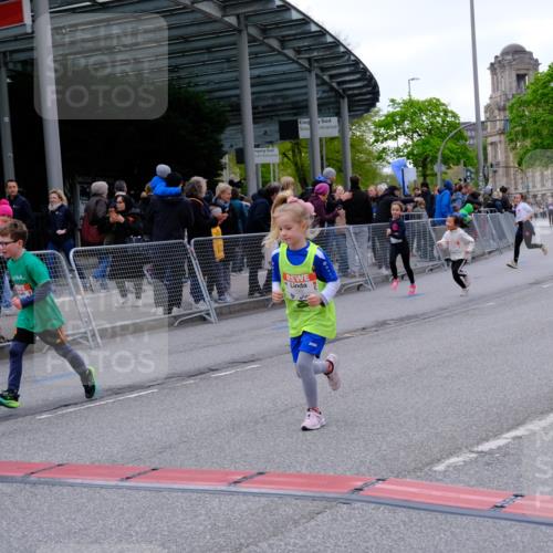 25.04.2026 - Das Zehntel Tim E. http://msf.ph/oto/9571041 25.04.2026 09:04:46 Ziel 1082, 1089, 1092, 1241, 1647, 1732, 2183, 2371, 2377, 2536, 2586, 2593, 2612, 2804, 2807, 3058, 3063, 3320, 3449, 3450, 3947, 3979, 4036 meine-sportfotos.de