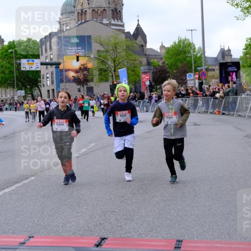 25.04.2026 - Das Zehntel Tim E. http://msf.ph/oto/9571063 25.04.2026 09:04:55 Ziel 1089, 1092, 1591, 1594, 2183, 2254, 2950, 3058, 3063, 3320, 3601, 3724, 3726, 3767, 3776, 3777, 3796 meine-sportfotos.de