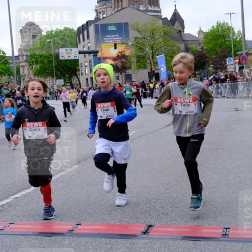 25.04.2026 - Das Zehntel Tim E. http://msf.ph/oto/9571070 25.04.2026 09:04:55 Ziel 1089, 1092, 1591, 1594, 2183, 2254, 2950, 3058, 3063, 3320, 3601, 3724, 3726, 3767, 3776, 3777, 3796 meine-sportfotos.de
