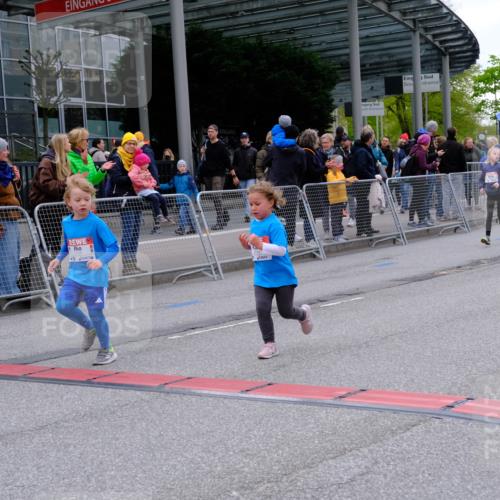 25.04.2026 - Das Zehntel Tim E. http://msf.ph/oto/9571075 25.04.2026 09:04:58 Ziel 1350, 1390, 1591, 1594, 2254, 2657, 2670, 2672, 2950, 3601, 3724, 3726, 3767, 3776, 3777, 3796, 3961 meine-sportfotos.de