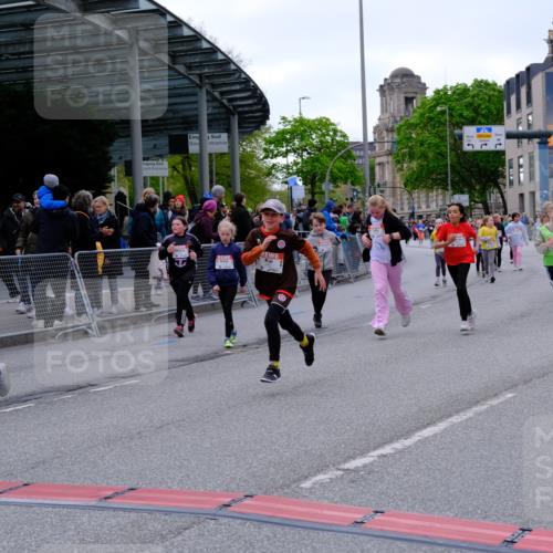25.04.2026 - Das Zehntel Tim E. http://msf.ph/oto/9571082 25.04.2026 09:05:00 Ziel 1350, 1390, 1412, 1591, 1594, 2254, 2657, 2670, 2672, 2950, 3601, 3724, 3726, 3767, 3776, 3777, 3796, 3961 meine-sportfotos.de