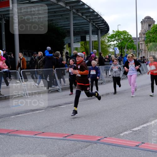 25.04.2026 - Das Zehntel Tim E. http://msf.ph/oto/9571086 25.04.2026 09:05:00 Ziel 1350, 1390, 1412, 1591, 1594, 2254, 2657, 2670, 2672, 2950, 3601, 3724, 3726, 3767, 3776, 3777, 3796, 3961 meine-sportfotos.de