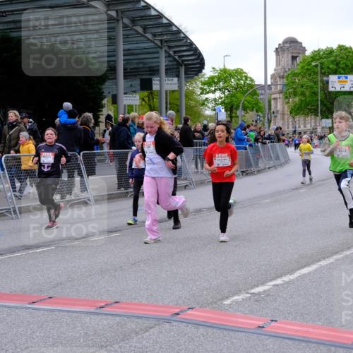 25.04.2026 - Das Zehntel Tim E. http://msf.ph/oto/9571092 25.04.2026 09:05:01 Ziel 1350, 1390, 1412, 1591, 1594, 2254, 2382, 2657, 2670, 2672, 2950, 3724, 3726, 3767, 3776, 3777, 3796, 3961 meine-sportfotos.de