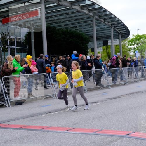 25.04.2026 - Das Zehntel Tim E. http://msf.ph/oto/9571114 25.04.2026 09:05:07 Ziel 1350, 1390, 1412, 1904, 2112, 2382, 2530, 2543, 2640, 2657, 2663, 2670, 2672, 2693, 2696, 3483, 3487, 3796, 3961 meine-sportfotos.de