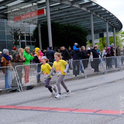 25.04.2026 - Das Zehntel Tim E. http://msf.ph/oto/9571117 25.04.2026 09:05:07 Ziel 1350, 1390, 1412, 1904, 2112, 2382, 2530, 2543, 2640, 2657, 2663, 2670, 2672, 2693, 2696, 3483, 3487, 3796, 3961 meine-sportfotos.de
