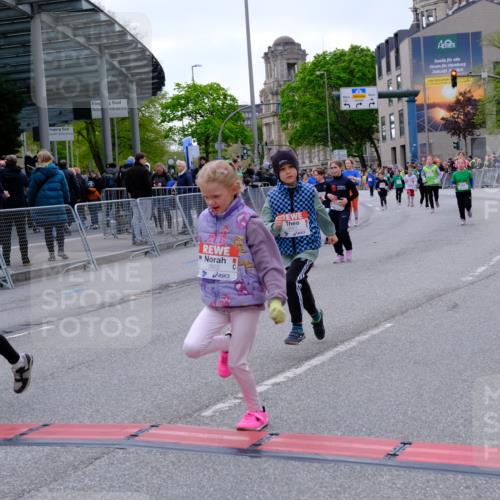 25.04.2026 - Das Zehntel Tim E. http://msf.ph/oto/9571139 25.04.2026 09:05:17 Ziel 2103, 2113, 2115, 2368, 2543, 2918, 2935, 2936, 3483, 3487, 3698, 3700, 3922, 3923 meine-sportfotos.de