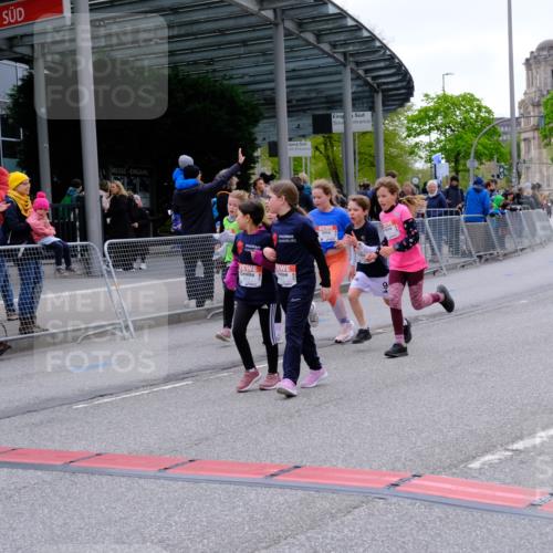 25.04.2026 - Das Zehntel Tim E. http://msf.ph/oto/9571153 25.04.2026 09:05:22 Ziel 1414, 1418, 1811, 1821, 2113, 2115, 2141, 2144, 2297, 2368, 2918, 2935, 2936, 3133, 3148, 3698, 3700, 3922, 3923 meine-sportfotos.de