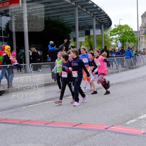 25.04.2026 - Das Zehntel Tim E. http://msf.ph/oto/9571154 25.04.2026 09:05:22 Ziel 1414, 1418, 1811, 1821, 2113, 2115, 2141, 2144, 2297, 2368, 2918, 2935, 2936, 3133, 3148, 3698, 3700, 3922, 3923 meine-sportfotos.de