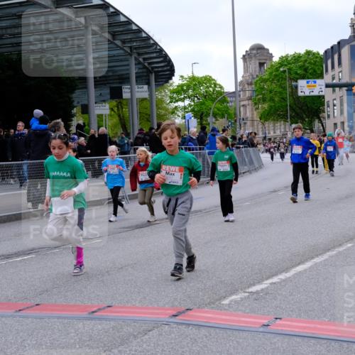 25.04.2026 - Das Zehntel Tim E. http://msf.ph/oto/9571182 25.04.2026 09:05:36 Ziel 1078, 1084, 1952, 2357, 2372, 2555, 3620, 3750, 3780, 3782 meine-sportfotos.de